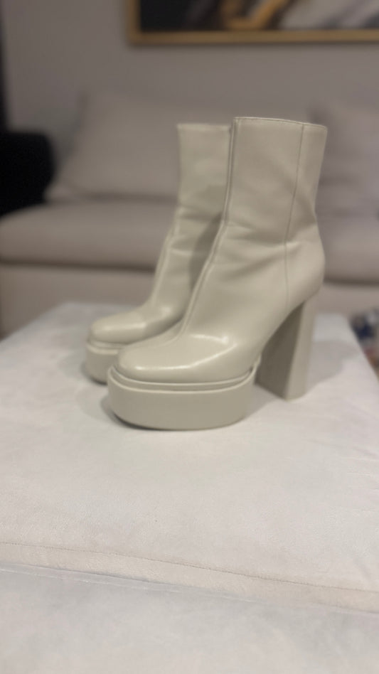 BOTAS ZARA