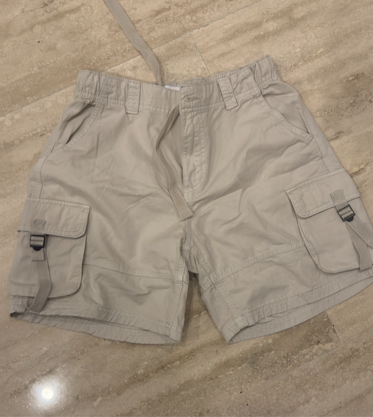 SHORT CARGO BERSHKA